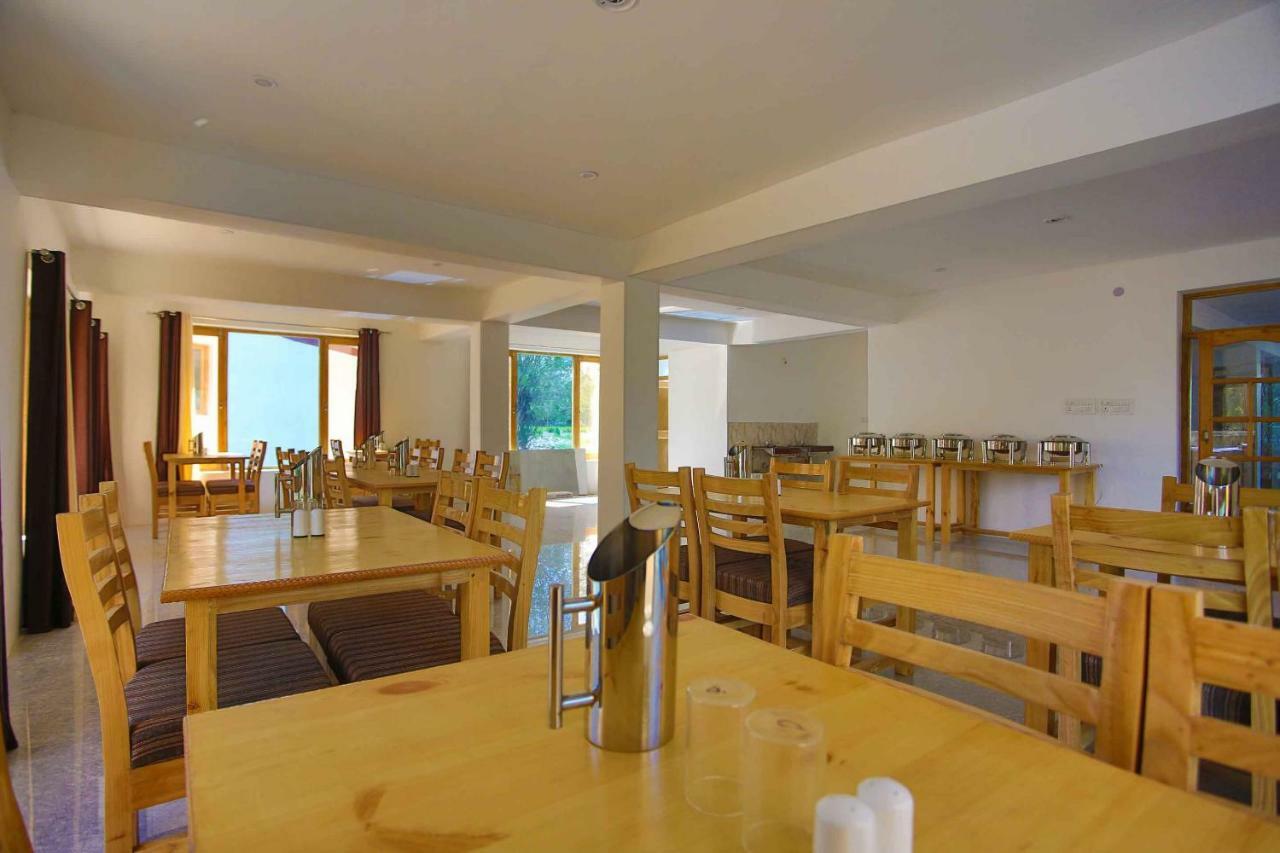 Hunder Residency Hotel Leh Exterior photo